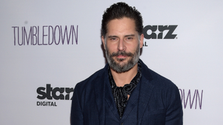 <i>Magic Mike</i>'s Joe Manganiello Hospitalized for Appendicitis Complications
